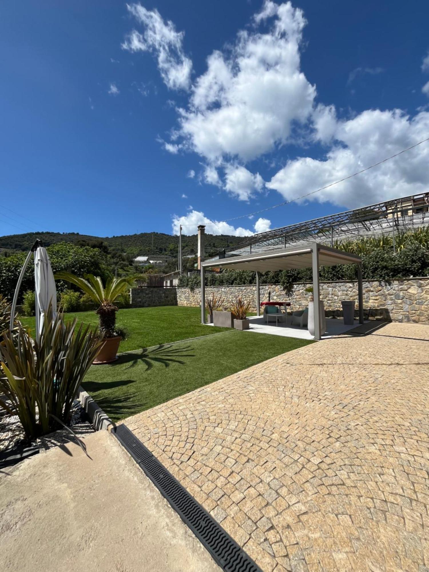 Villa Sole Arma di Taggia Exterior photo